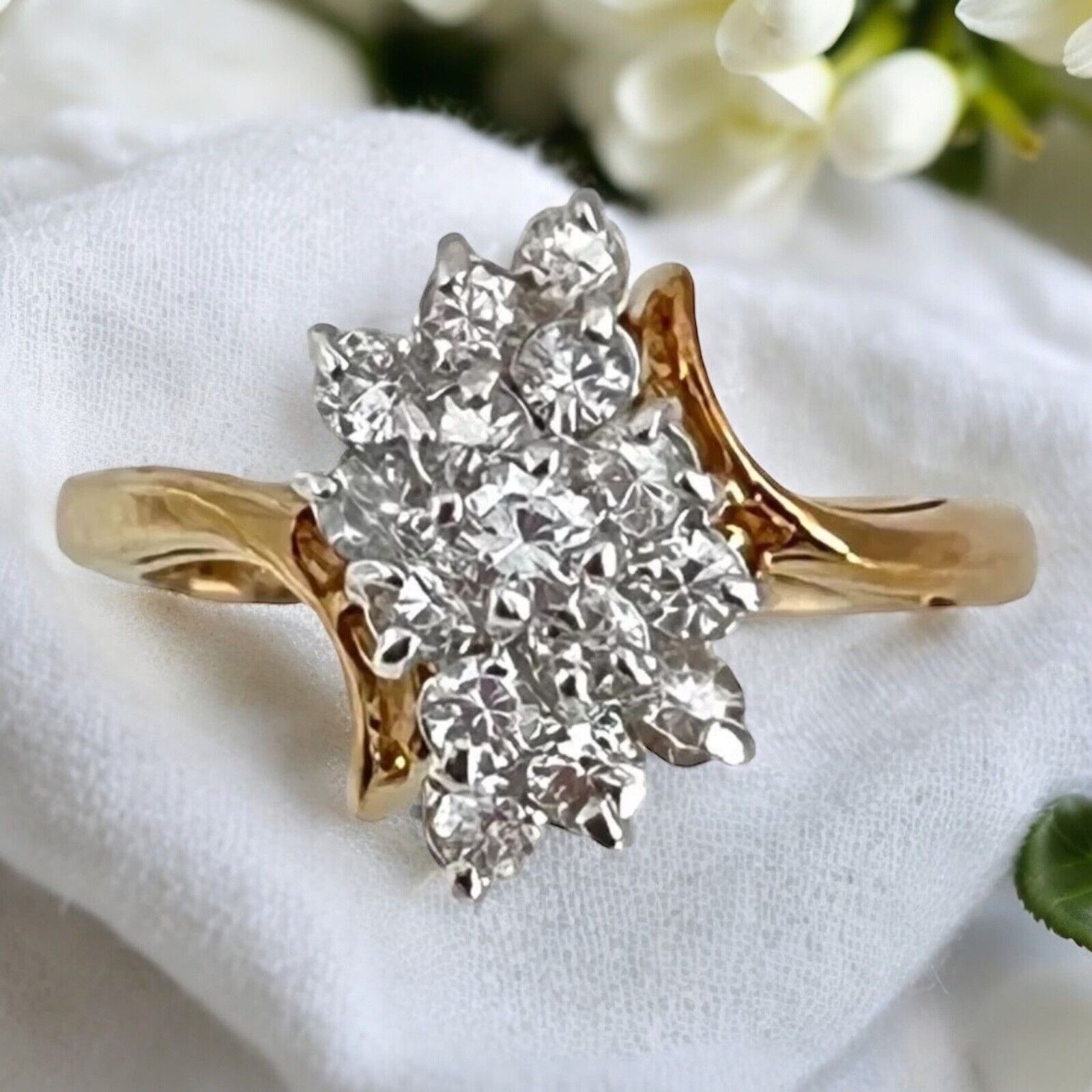 Vintage 1970s Ring Size 7 CZ Cluster Prong Set Gold Plated – 14Q