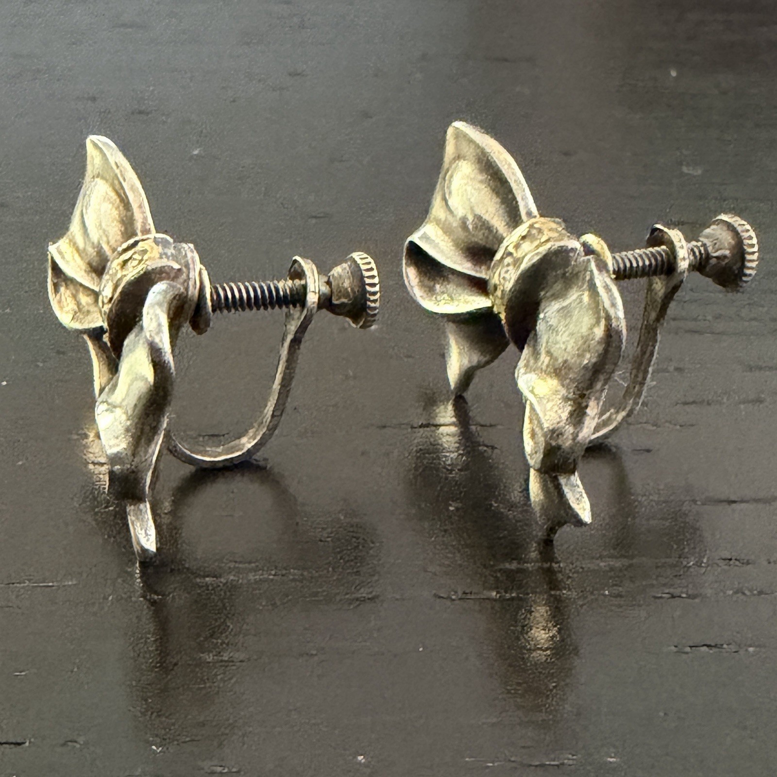 Vintage Sterling Silver Bow Ribbon Screw Back Earrings Rhinestone Accent 6.94g