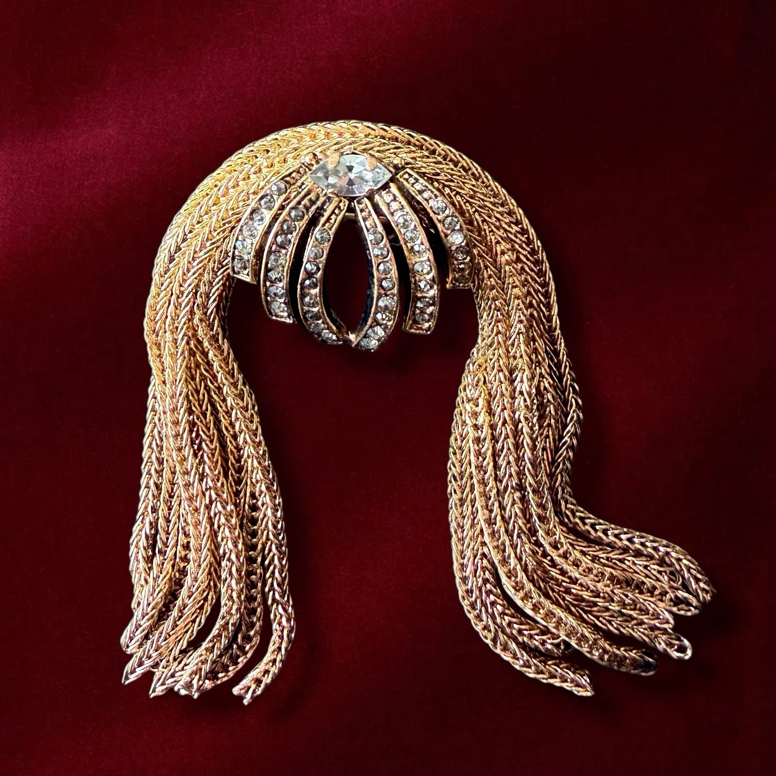 Tassel Brooch Gold Tone Rhinestone Mid Century Vintage Pin Fringe Waterfall