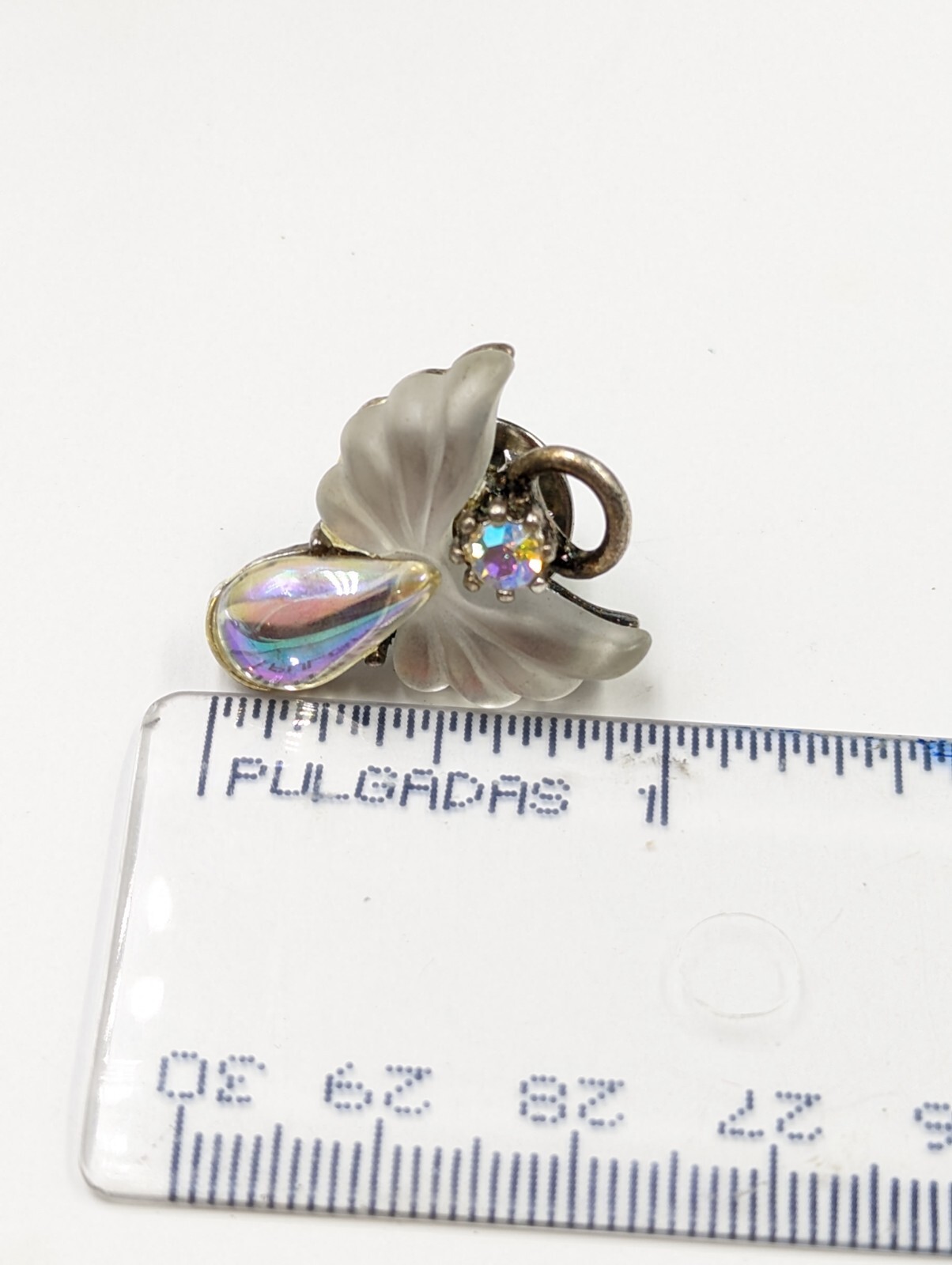 Rare! Vintage LIT USA Silver Tone Faux AB Lucite & Rhinestone Angel Pin K055