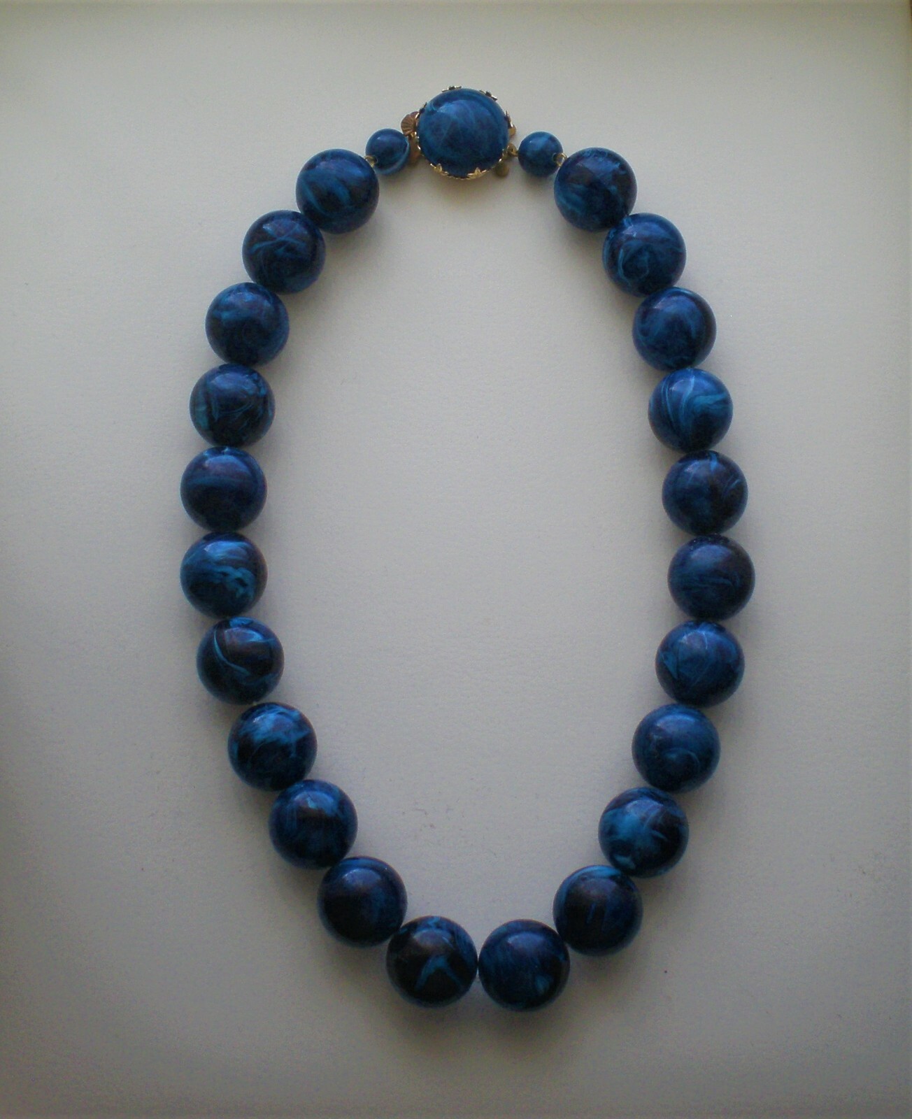 Vintage West Germany 17.5MM Blue Faux Lapis Lazuli Beads Beaded Necklace 17.5″