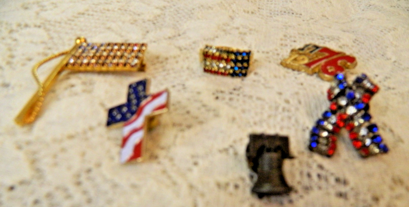 Patriotic America USA Rhinestone Lot – Brooch Pins Flag & Bow Ribbons & Liberty