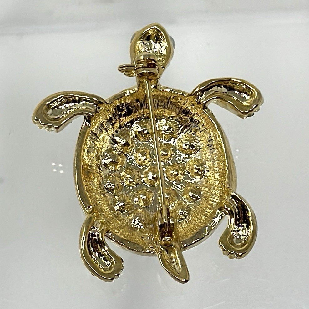 Vintage Gold Tone Turtle Purple White Green Eyes Rhinestone Brooch Pin