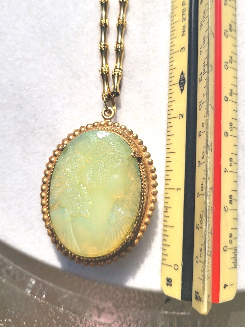 VINTAGE HASKELL 2 LADY CAMEO’S URANIUM GLASS PENDANT MONET BAMBOO NECKLACE OOAK