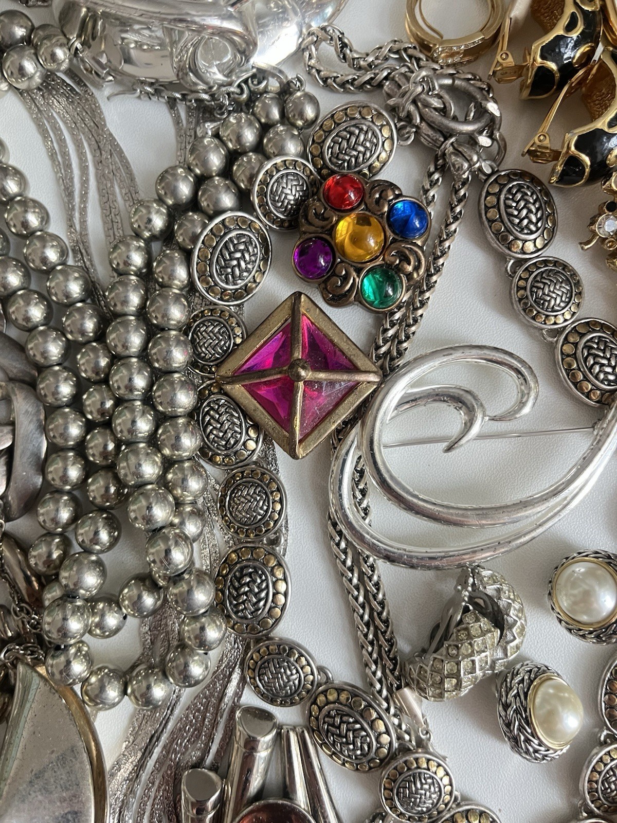 Vintage Jewelry Lot Monet Trifari Art Brooch Necklace Earrings 1960-1990’s