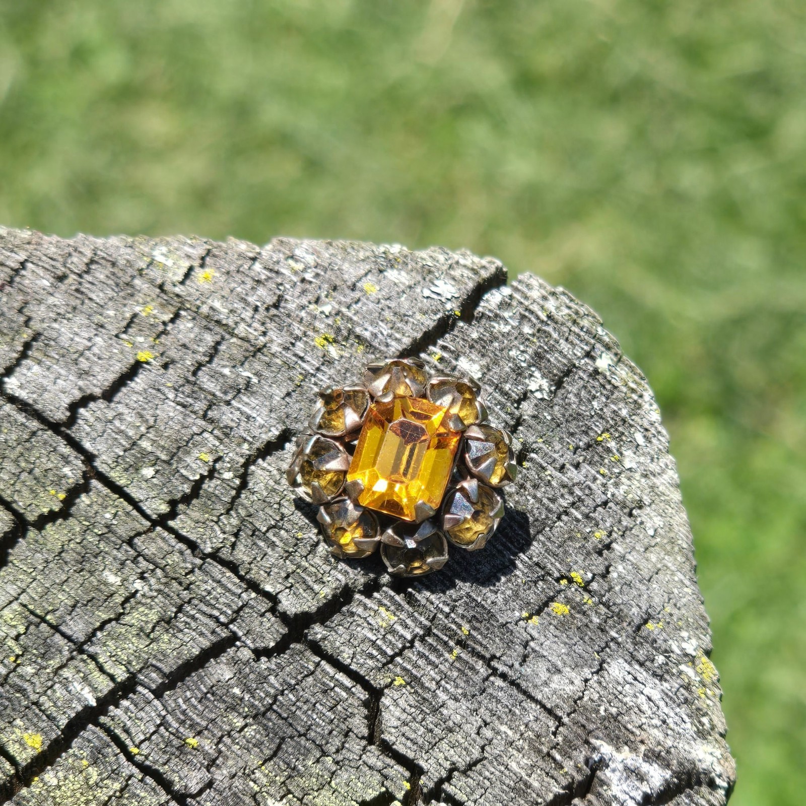 Vintage Amber Rhinestone Brooch Topaz Crystal Cluster Pin jewelry mini Sparkle