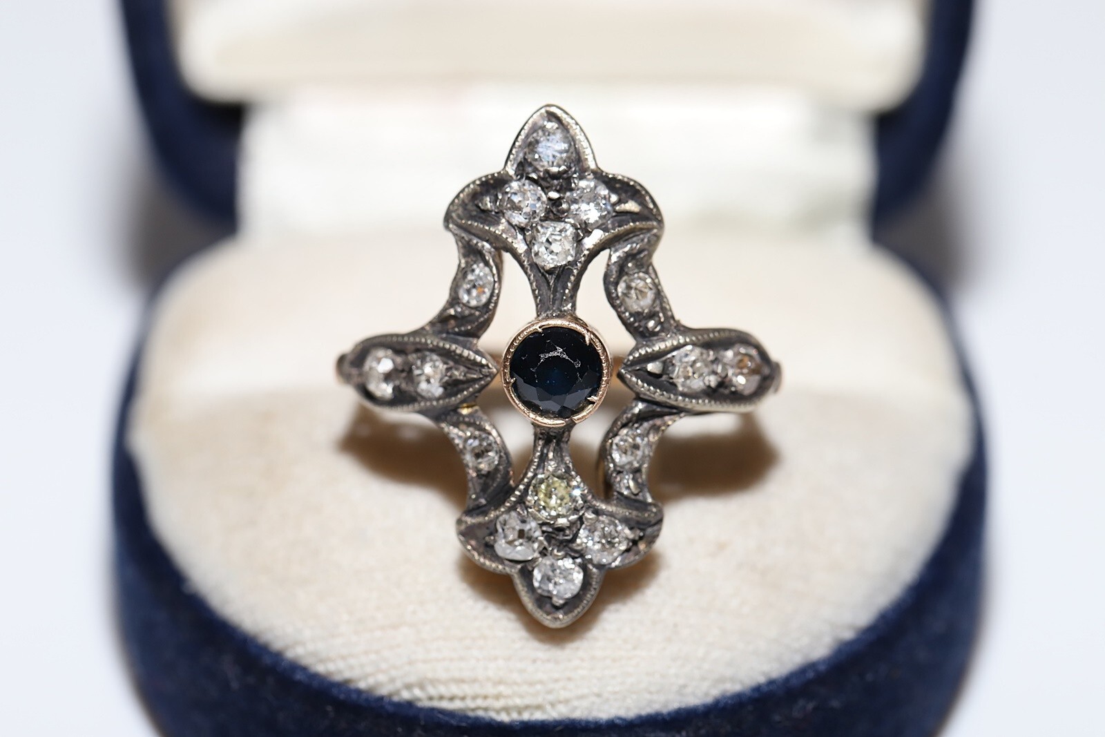 Antique Circa 1920s 14k Gold Top Silver Natural Diamond And Sapphire Ring