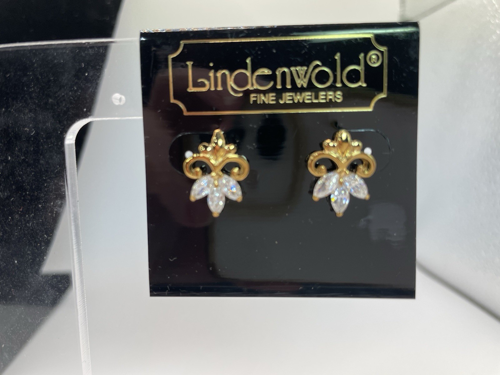 Lindenwold Fine Jewelers Pierced Rhinestone Earrings On Original Card With Box.