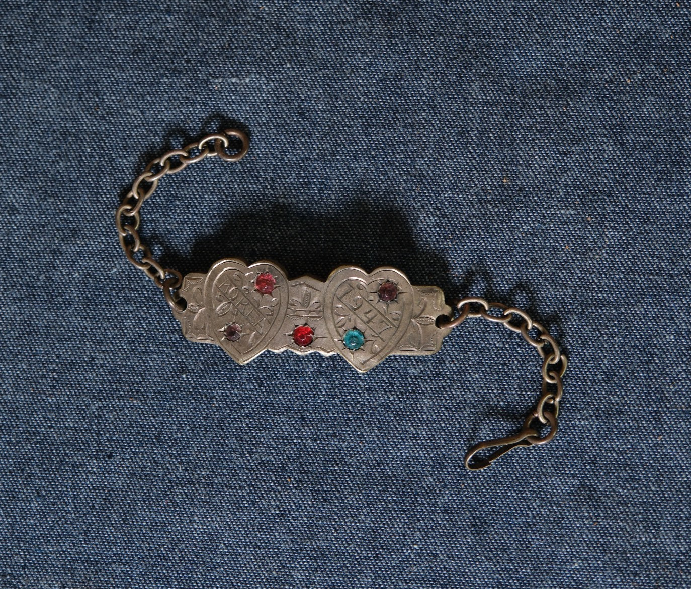 Vtg Post WWII 1940’s 1947 Occupied Korea War Jeweled Souvenir Hearts ID Bracelet