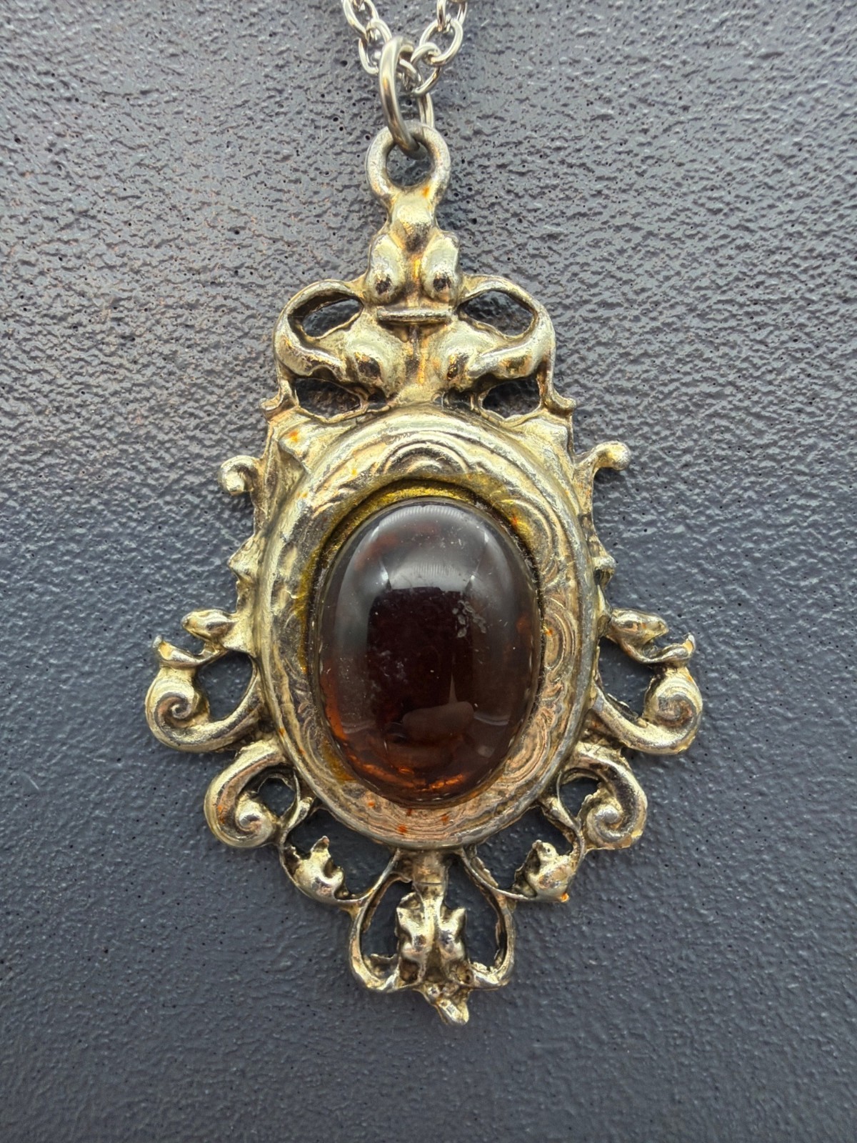 Vintage Ornate Pendant Necklace 24 In As Is Gold Amber Oval Domed Stone Silver