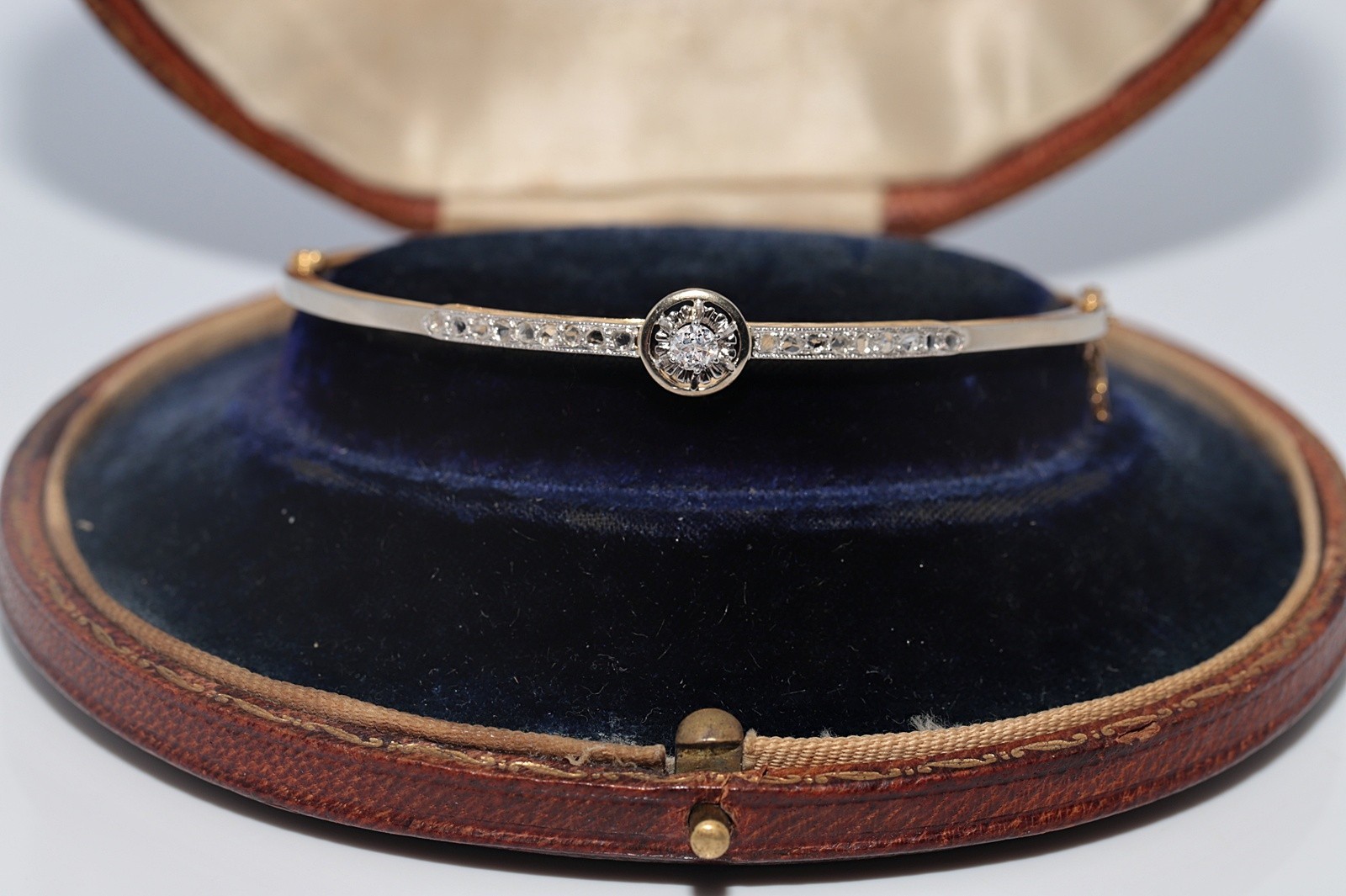 Antique Circa 1920s Art Deco 18k Gold Natural Diamond Decorated Bangle Bracelet