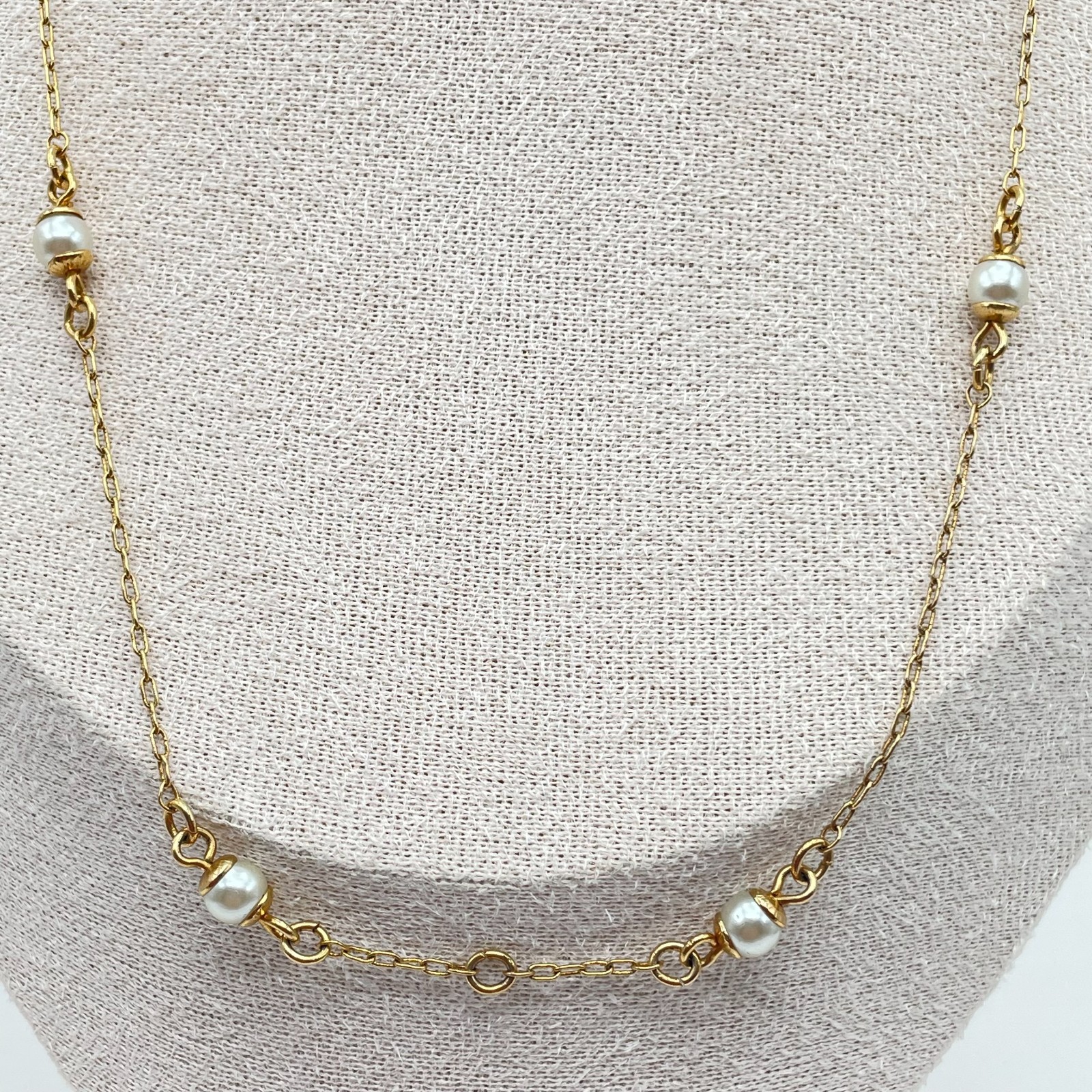 Nina Ricci Gold-Tone Oval Link Chain Spaced Freshwater Pearls Station Necklace