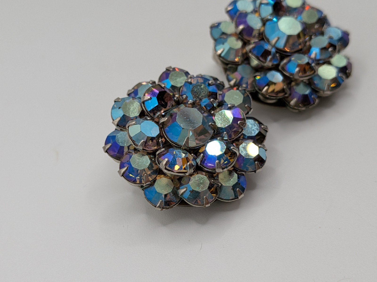 Vintage Blue Aurora Borealis AB Rhinestone Clip On Earrings Cluster Prong Set