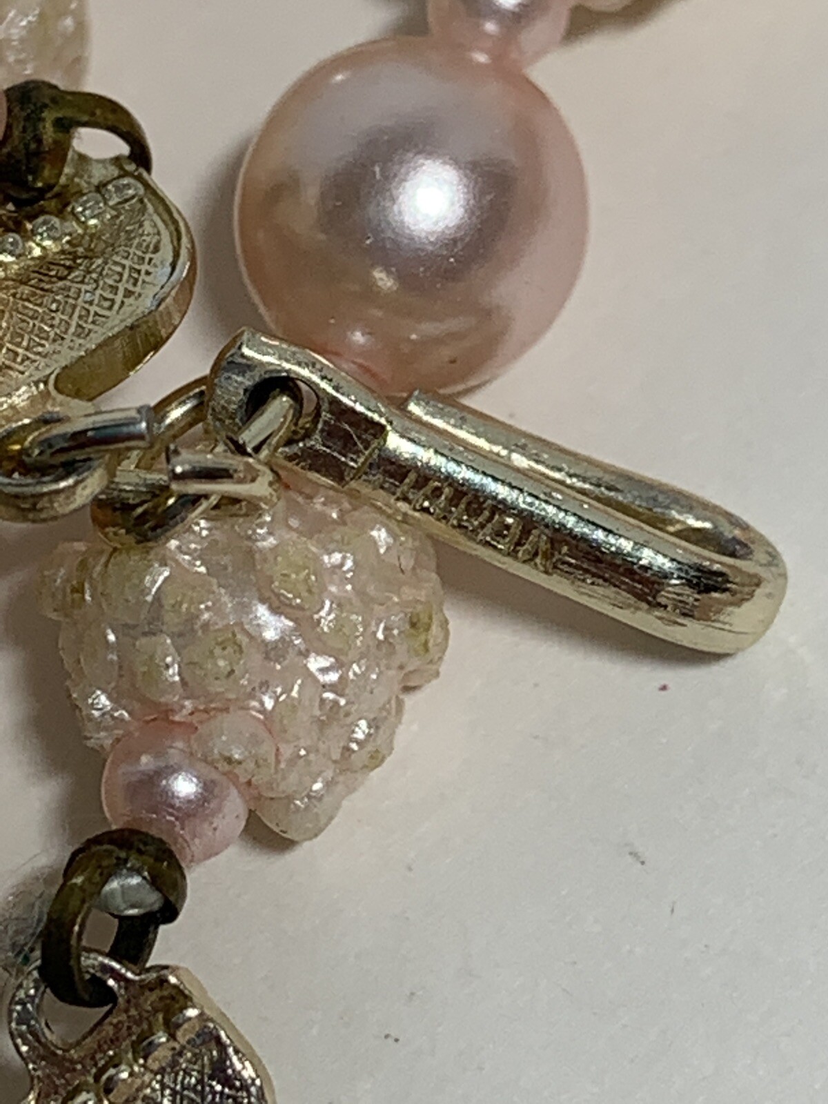 VTG JAPAN 2 Tier Bead NECKLACE Shades Of Pink POPCORN Textured KNIT Graduated