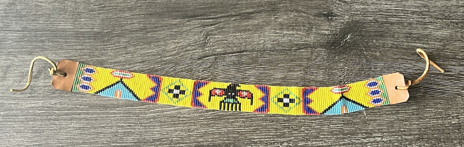 Vintage Native American Seed Bead Coin Purse Wallet Barrette Necklaces Lot