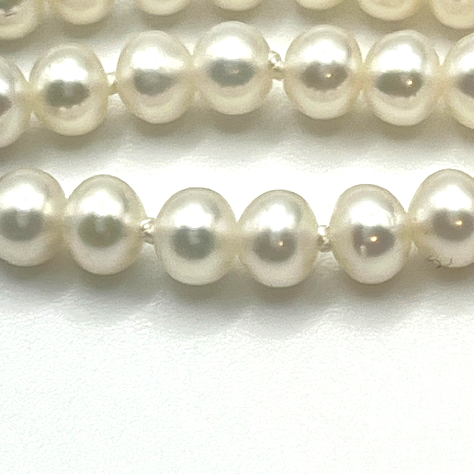 Estate Pearl Bracelet Sz 6.5 Triple Strand 4mm Push Clasp 14K Gold Clasp Spacers