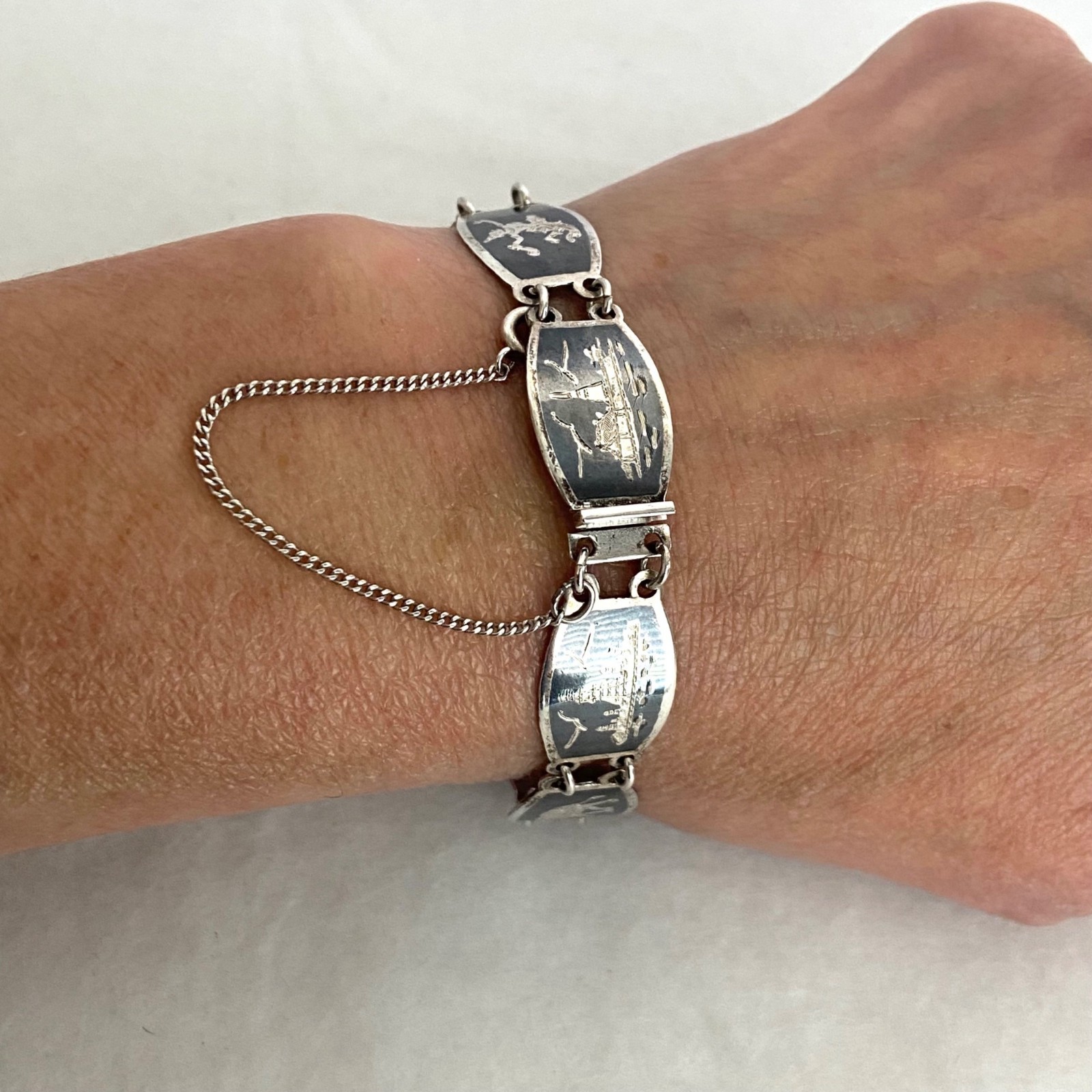 Signed SIAM Thai Sterling Silver 925 Black Niello Garuda Panel Bracelet 6.75″
