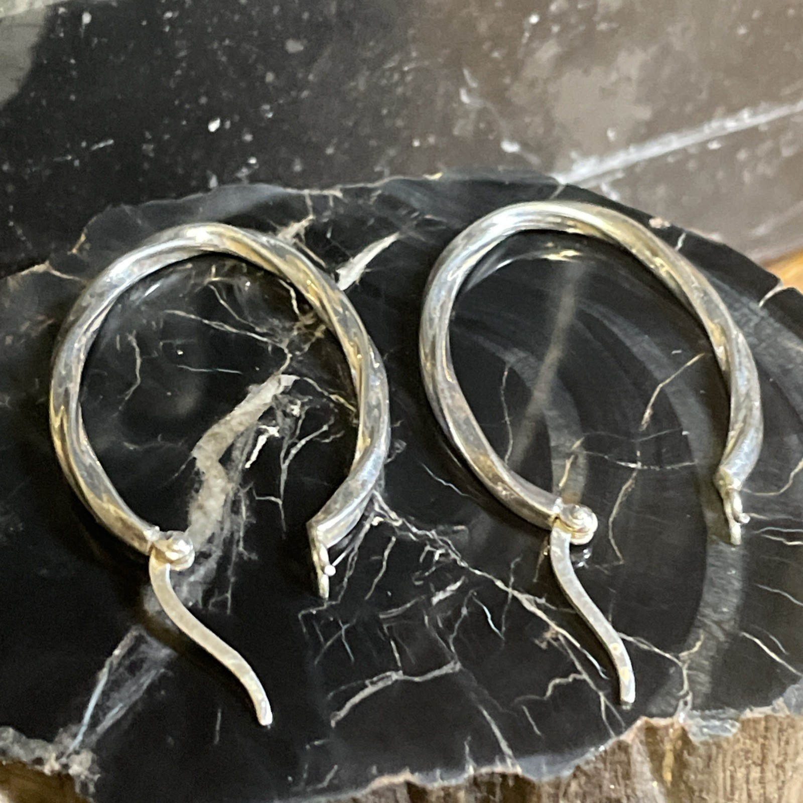 Vintage Sterling Silver Rope Twist Pattern Hoop Earrings