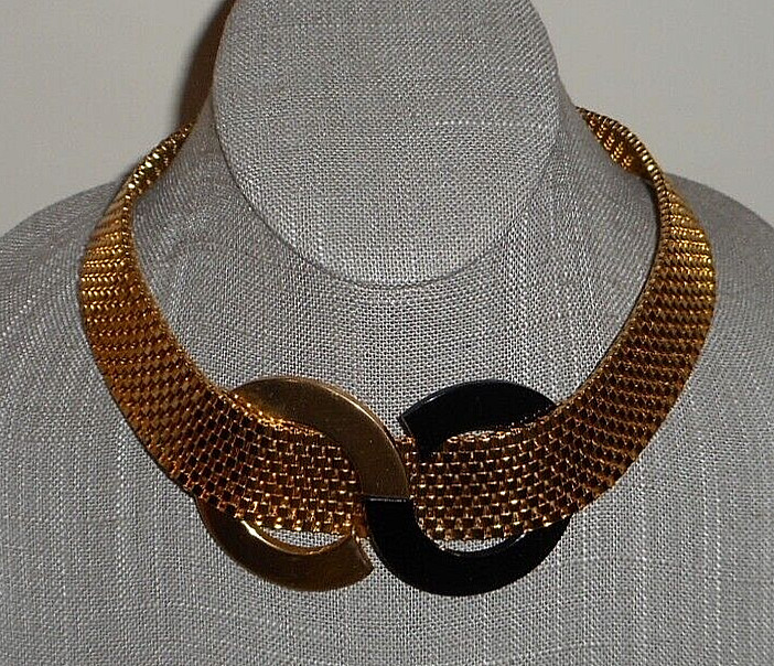 Vintage Orena Paris French Wide Woven Gold-tone Link Collar Necklace w Mod Motif