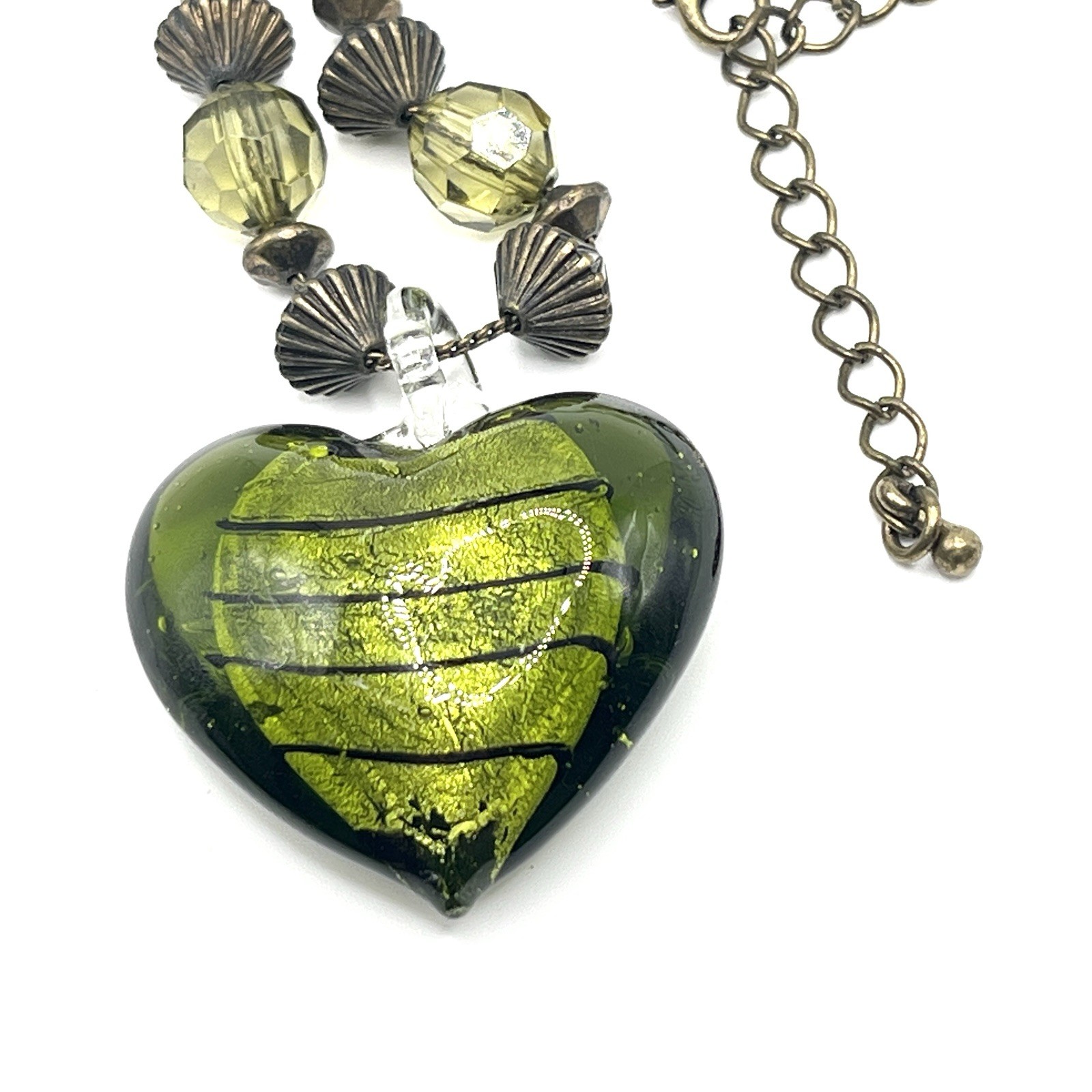 Vintage Murano Style Green Foiled Art Glass Puffy Heart Necklace 18”