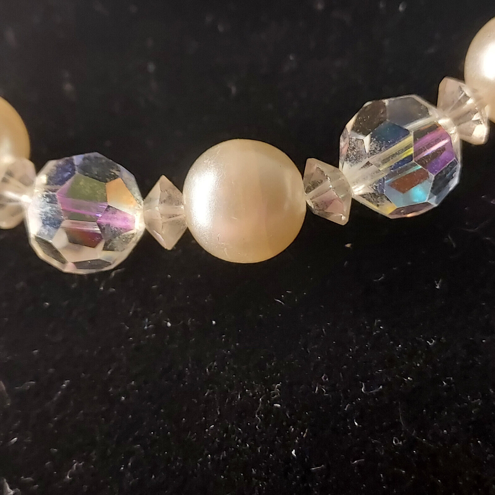 Vintage Simulated Pearl and Glass Bead Necklace approx. 12 inch