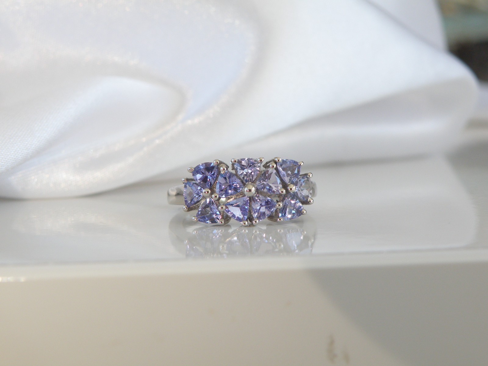 Vintage Sterling Silver 925 Natural Heated Tanzanite Band Ring Size 7