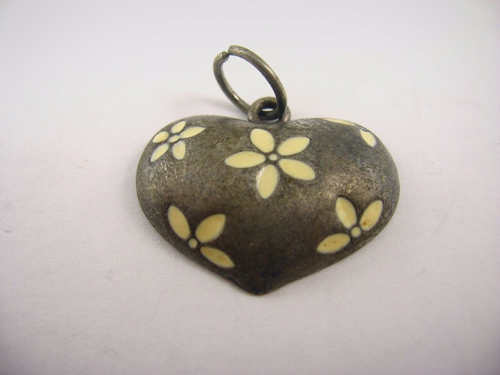 Vintage Heart Pendant Pewter Tone Metal Cream White Enamel Flower Floral Charm
