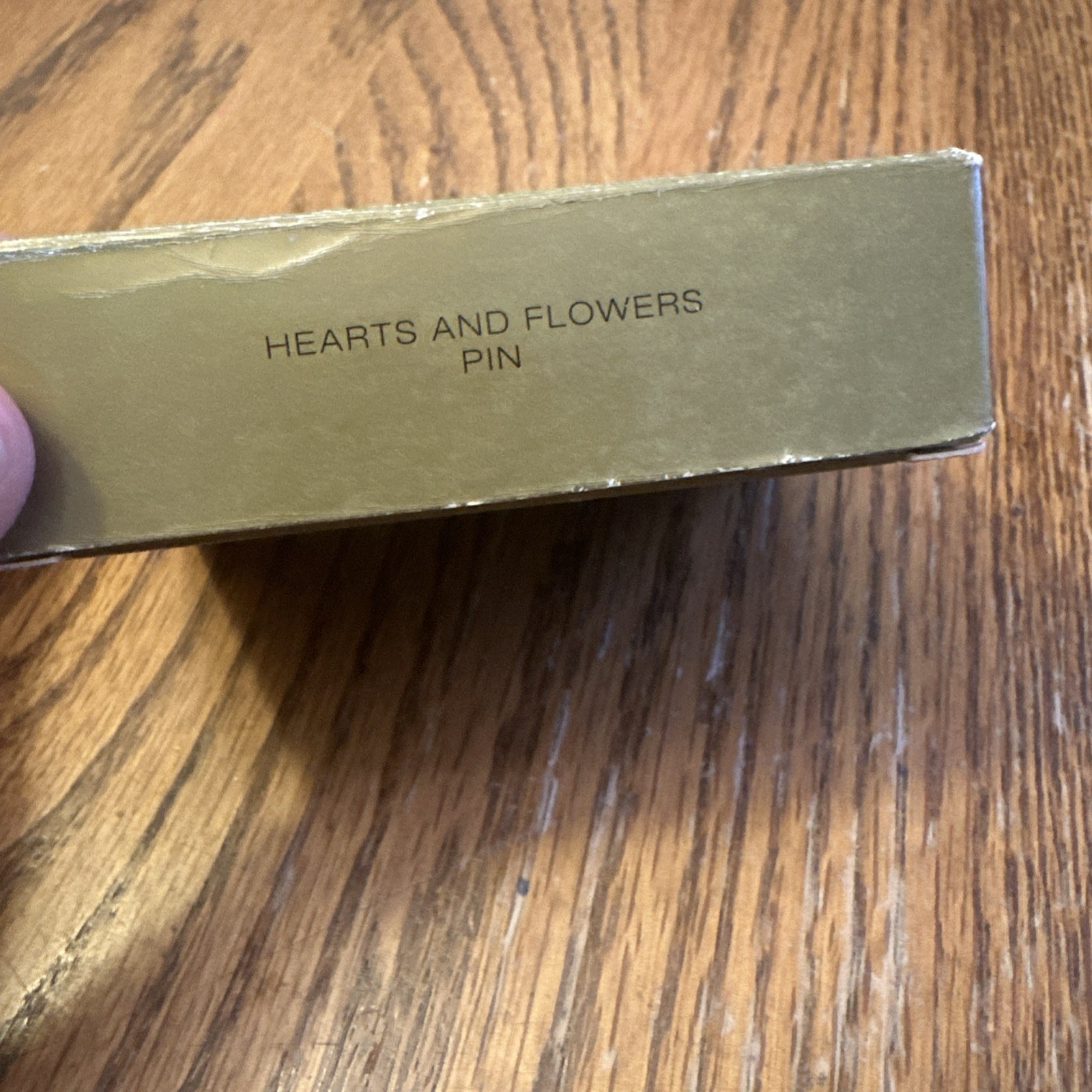 Vintage Avon Hearts And Flowers Pin Brooch In Box Spring Pastel 1998