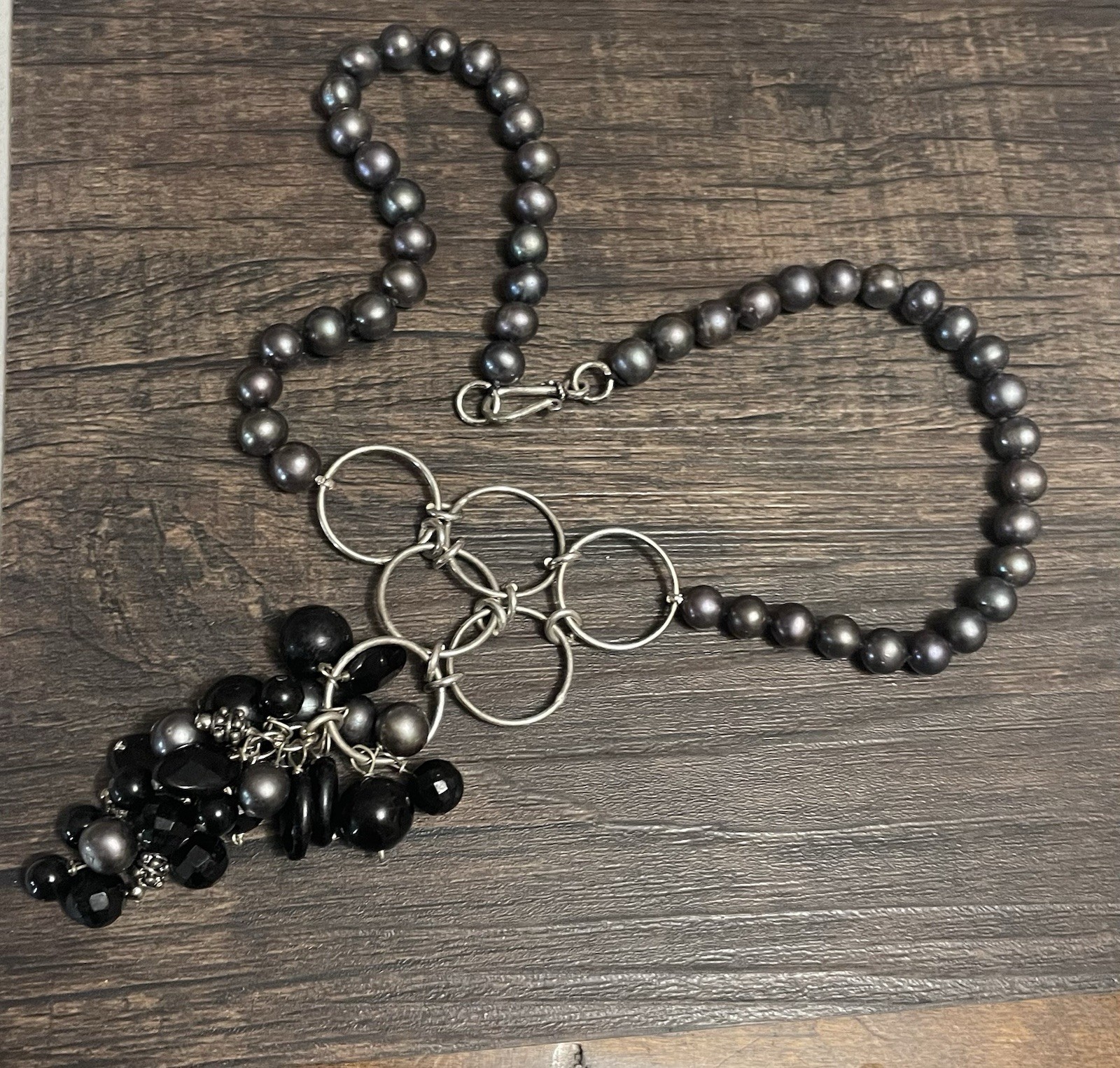 Vtg Gothic Sterling Silver Peacock Pearl Cluster Pendant Necklace-Artisan 17.5″