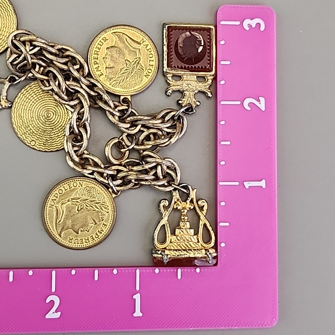 Vintage Intaglio Charm Coin Bracelet Carnelian Signet 7″ Signet Gold Tone Worn