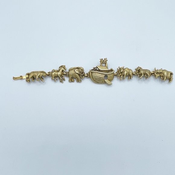 Vintage 80s Signed A.J.C. Noah’s Ark Animals Bible Antique Gold Tone Bracelet