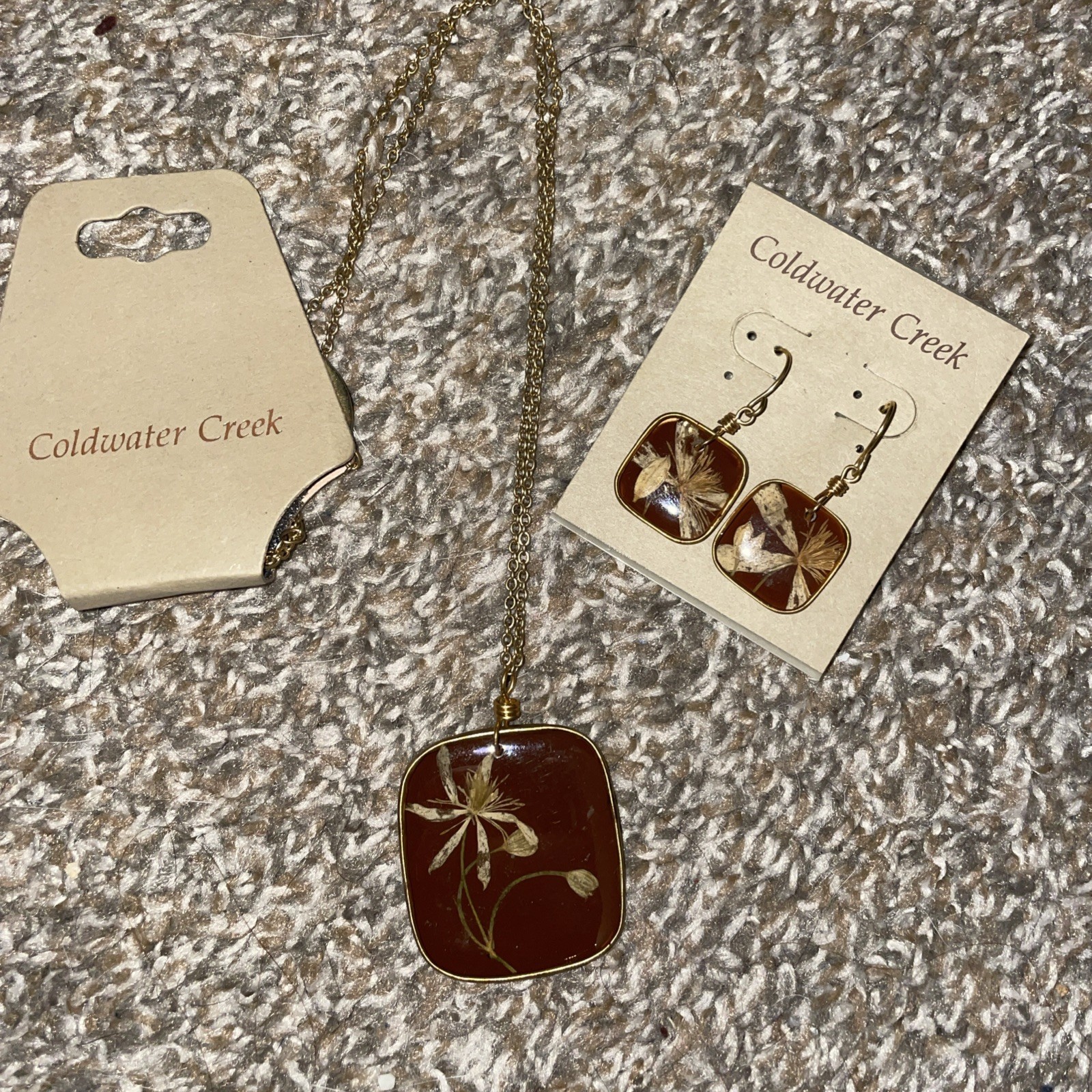 Vintage Coldwater Creek Pressed Flower Necklace & Earrings
