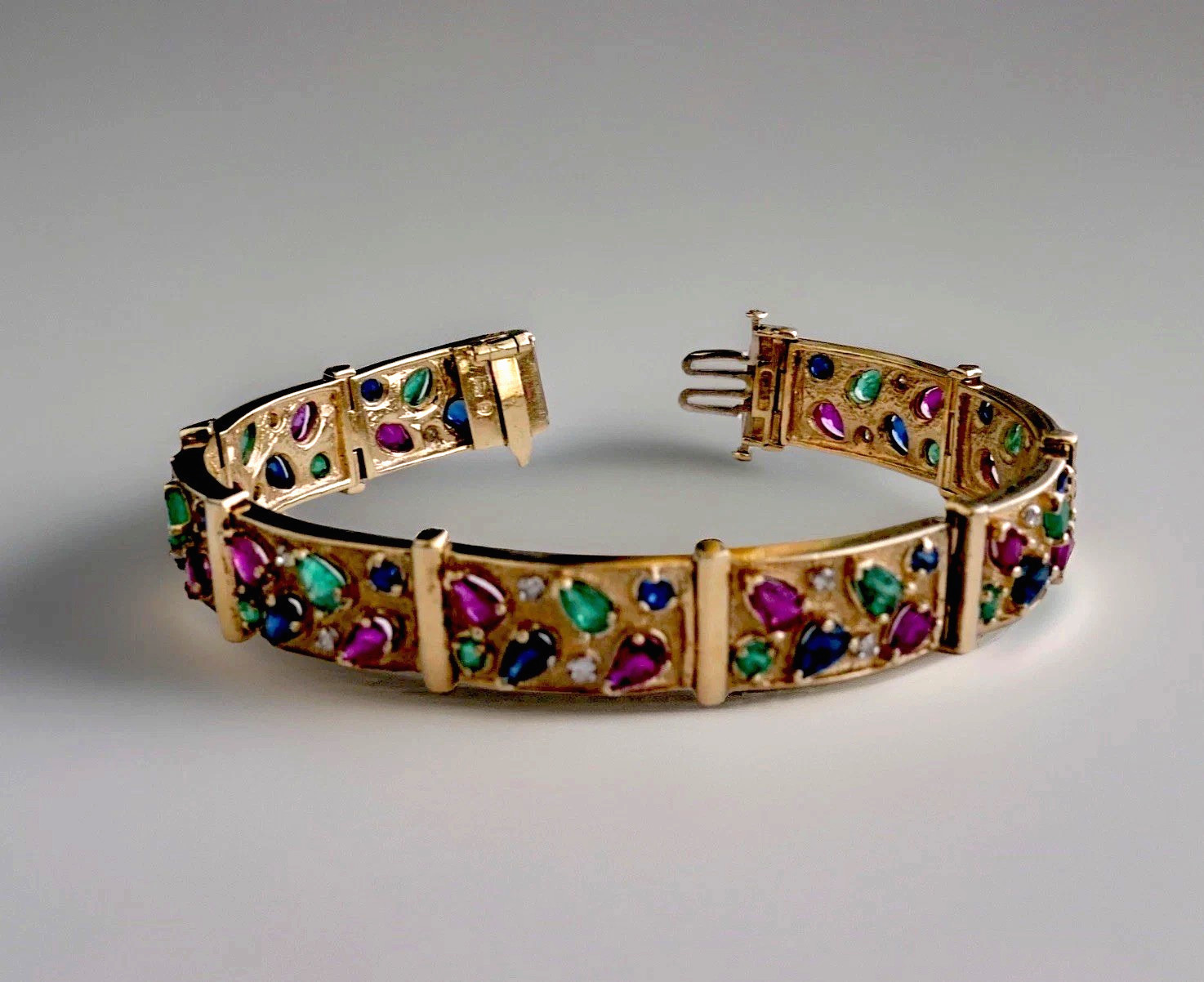 Vintage 14K Yellow Gold Ruby Emerald Sapphire Diamond Link Bracelet 7.25”