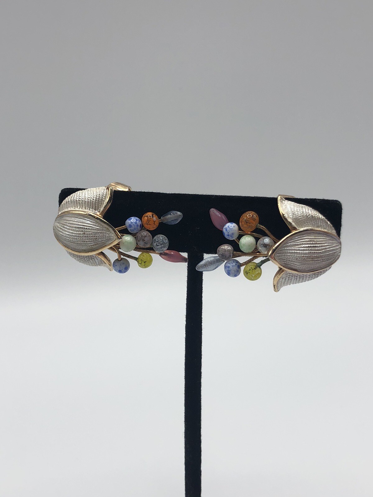 Vintage Gold Tone Kramer Clip On Earrings Floral Beaded Bouquet Design