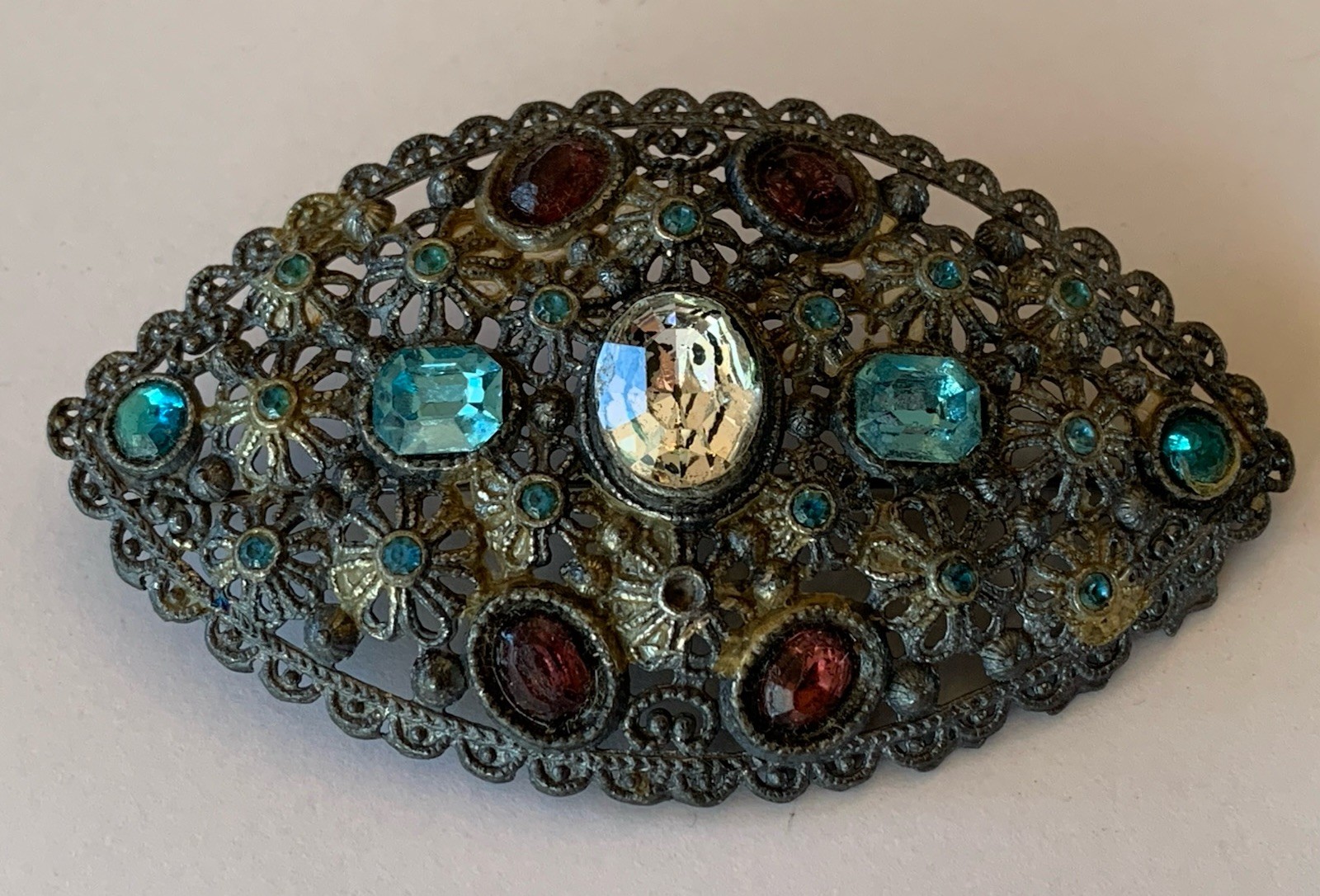 New England Glass Works Antique Brooch Pin Rhinestones Filigree Marked