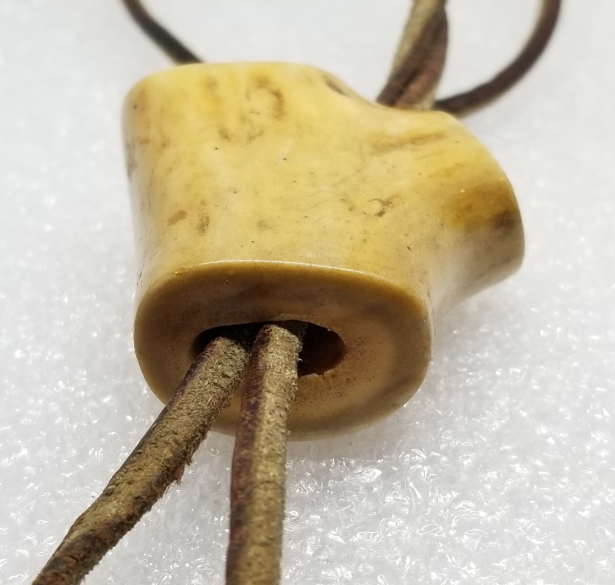 Vintage Hand Carved Antler Bolo Tie – South Western Nature Gift