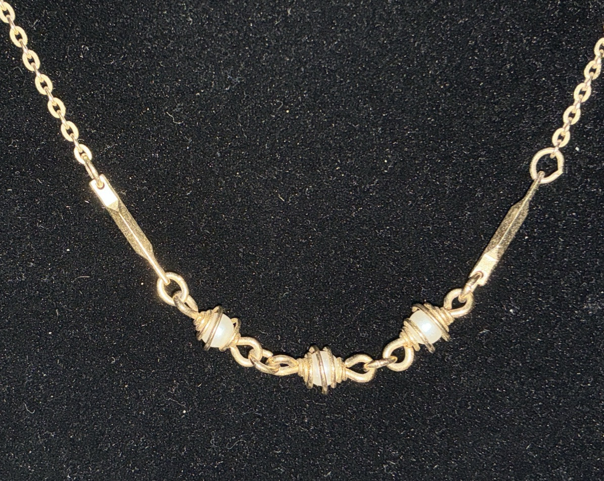 Choker Length Vintage Avon Dainty Wire Wrapped Pearl Necklace. Gold-Tone 14″