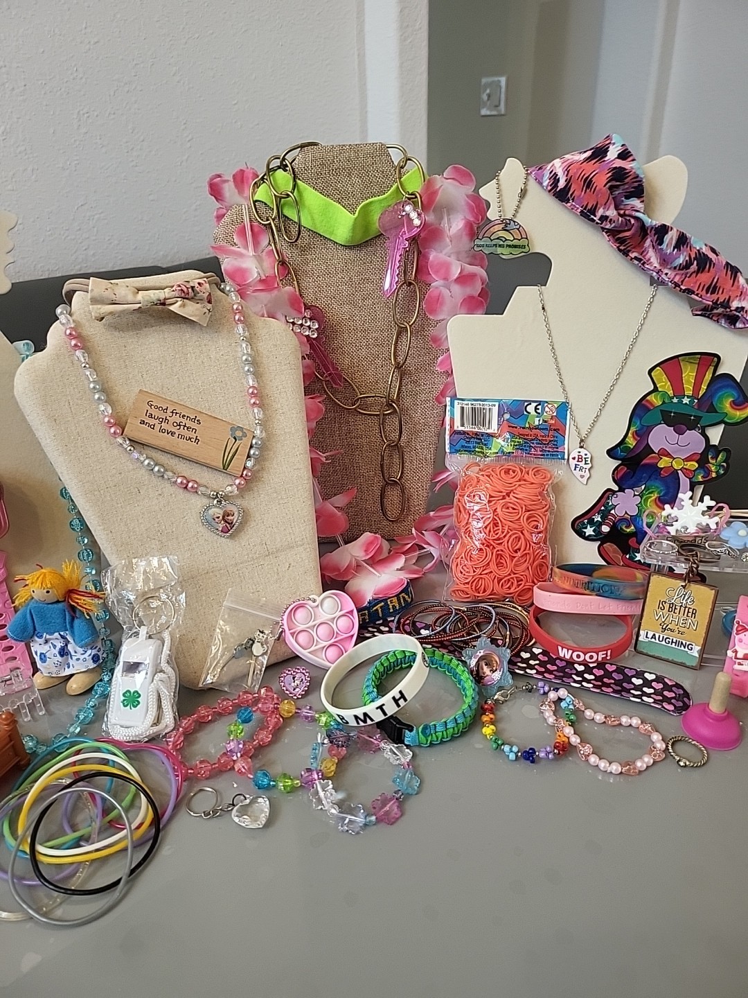 Costume Jewelry Lot 90 Pc + Girls Dress Up Box Collectibles, Hair Pcs And MoreG1