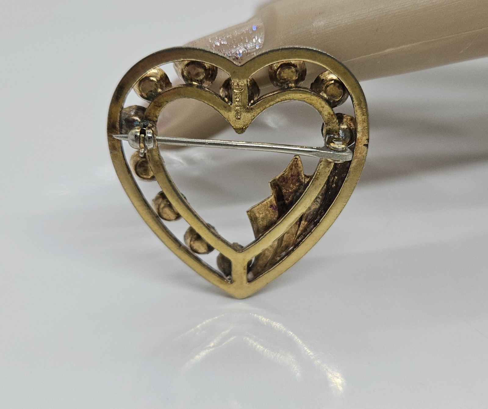 Vintage 1/20 12K GF Gold Filled Heart Pin Rhinestones 1 1/4″