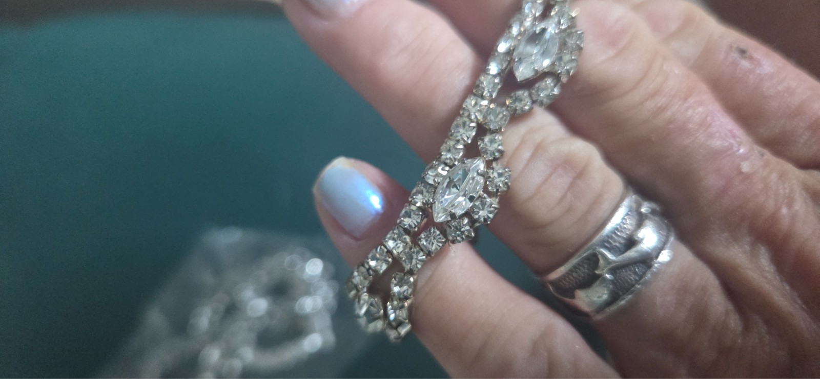 jewelry lots unsearched some in packages some not.