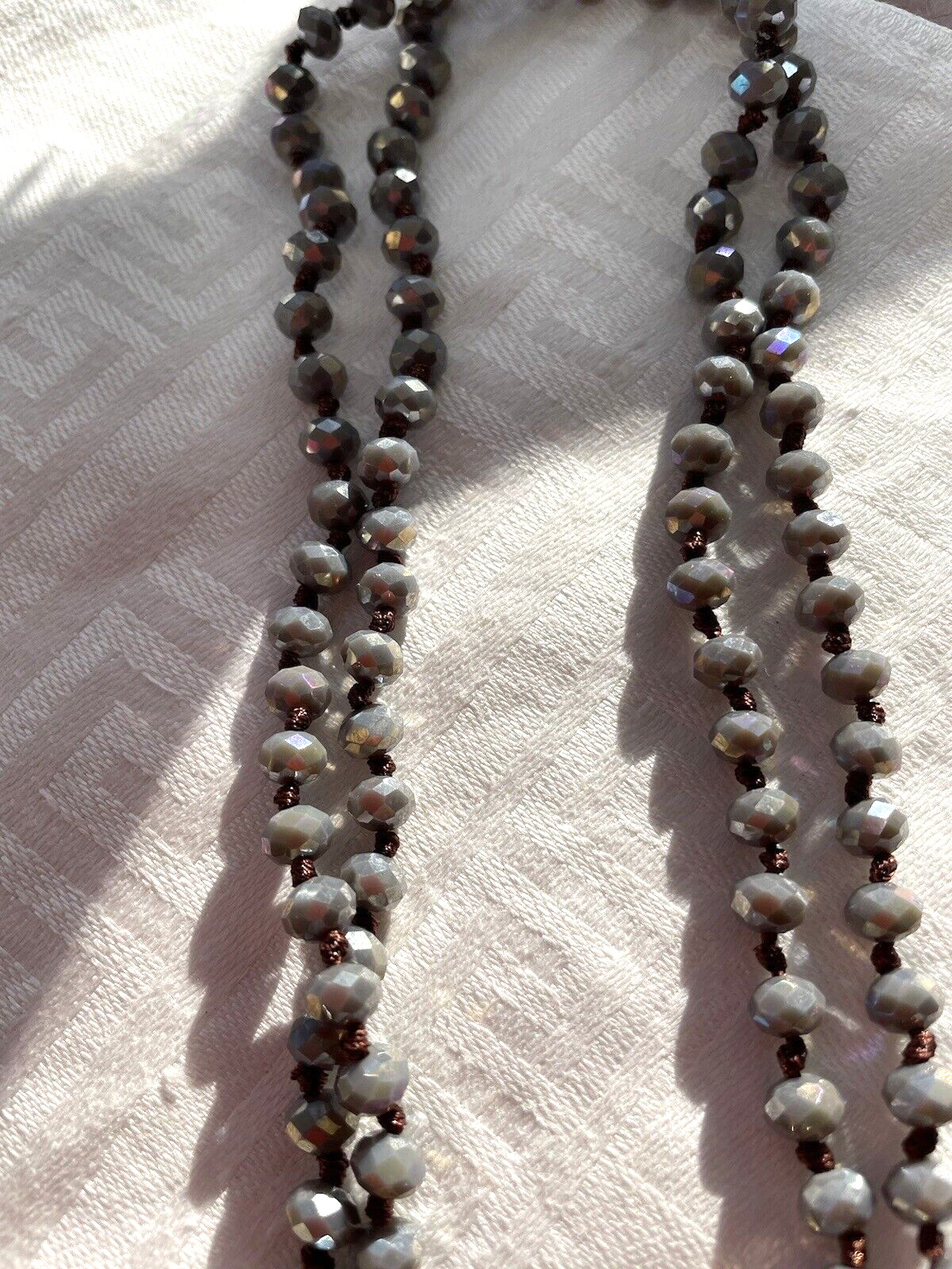 Faceted Violet Blue CHALCEDONY 35″ necklace with blue stone Pendant and pearls