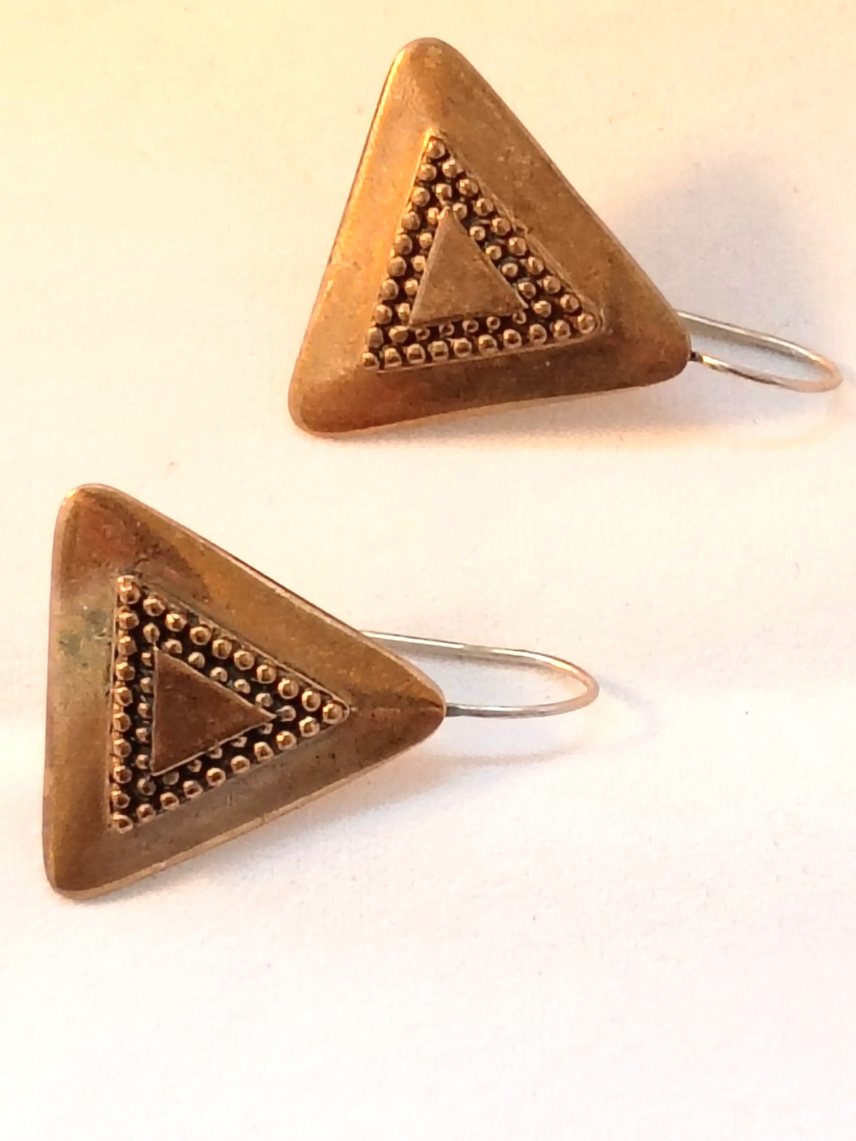 Vintage Artesian Metallic Copper Tone Triangular Shape Hook Earrings Good Cond.