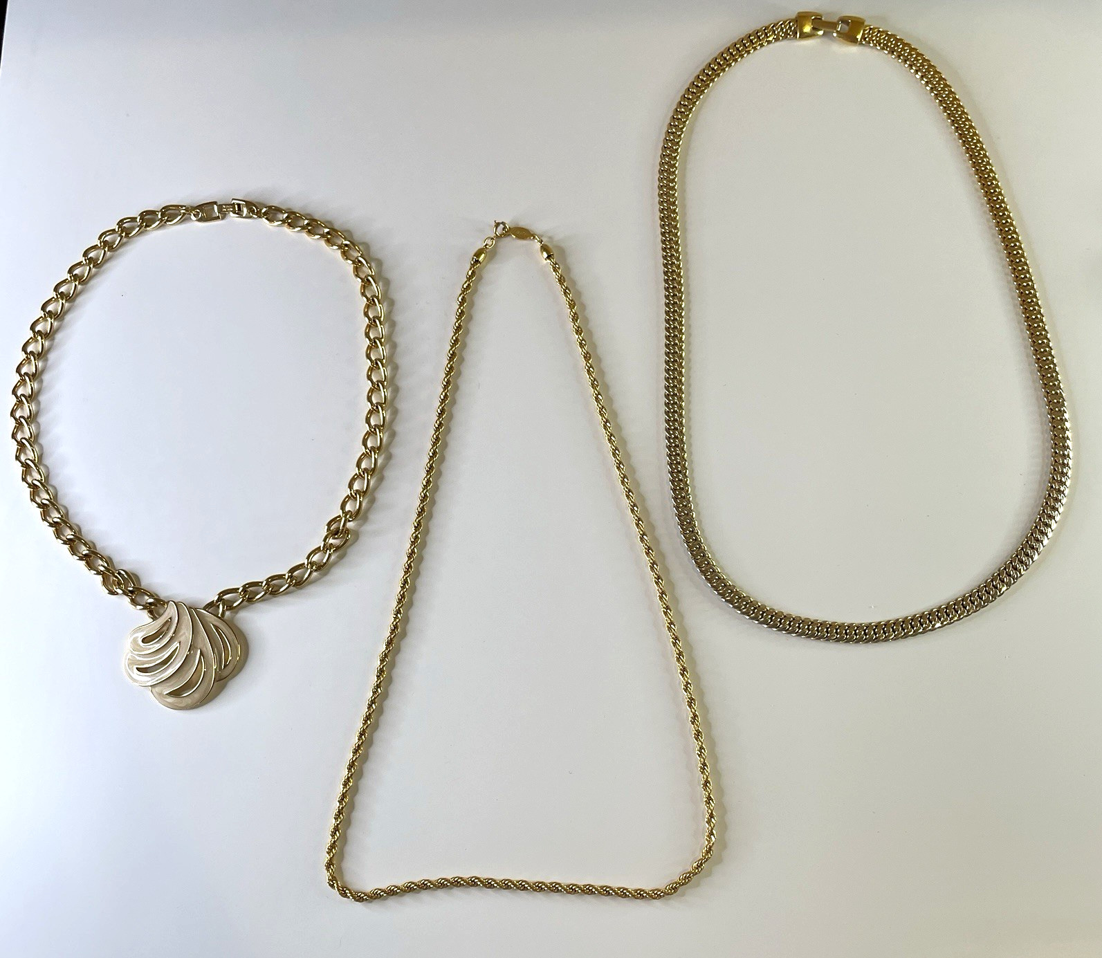 Vtg NAPIER Choker NECKLACE LOT Enamel Rope Chain Heavy Classic 3 Pieces 18″-24″