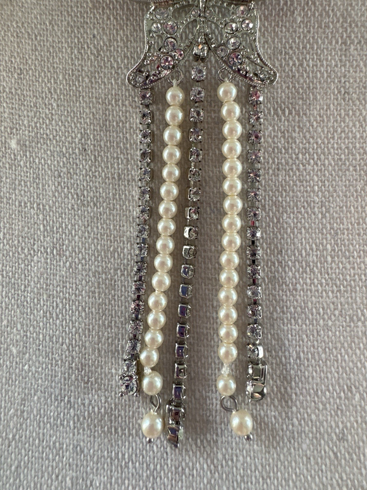 Vintage Faux Pearl Rhinestone Butterfly Necklace Silver Tone Fringe Bib