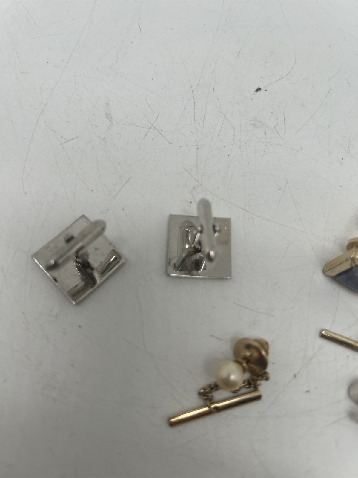 Vintage Lot of Cuff Links And Tie Clips Clasps J64