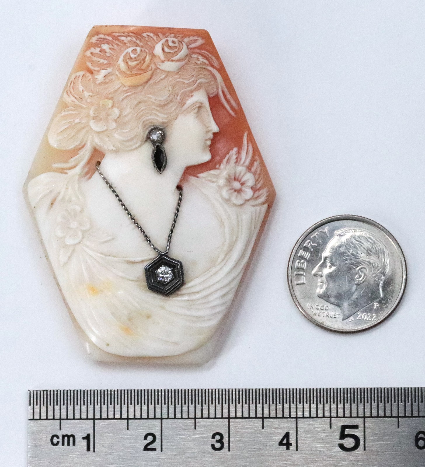 Vintage Ladies Carved Shell & Diamond Cameo Circa 1920s