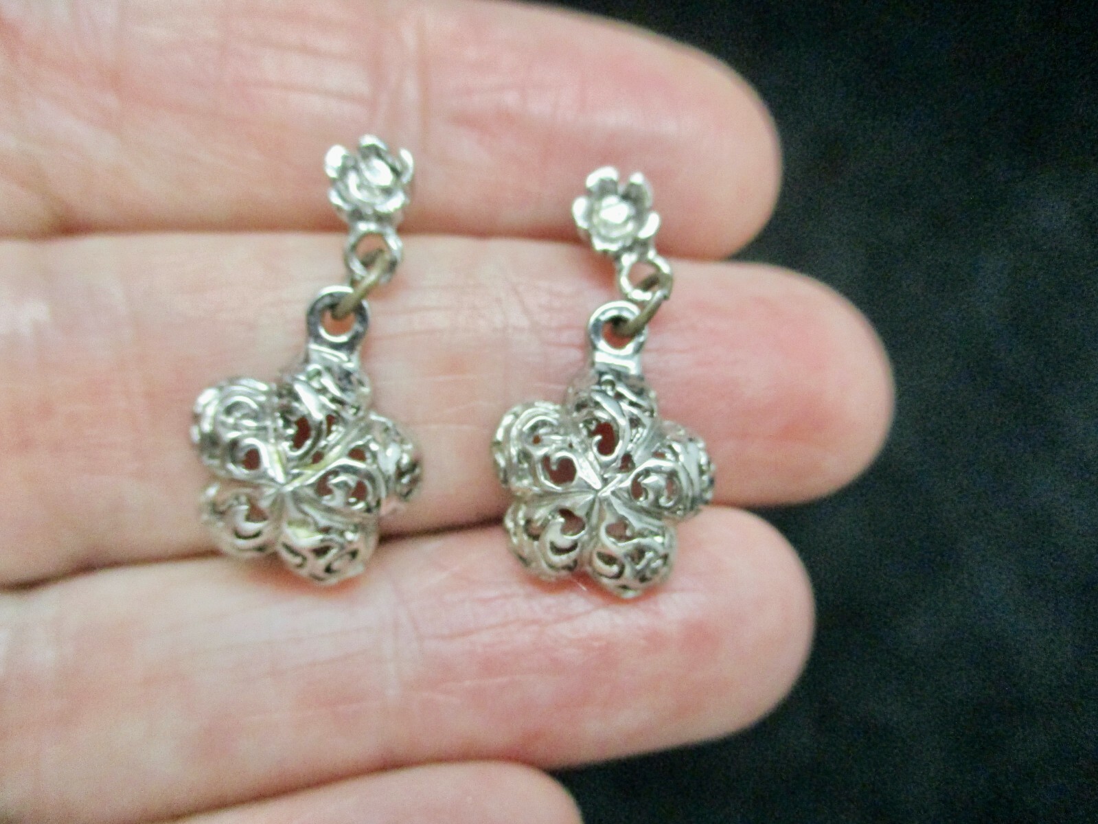 Vintage-Silver Tone Classic Dangle Pierced Earrings