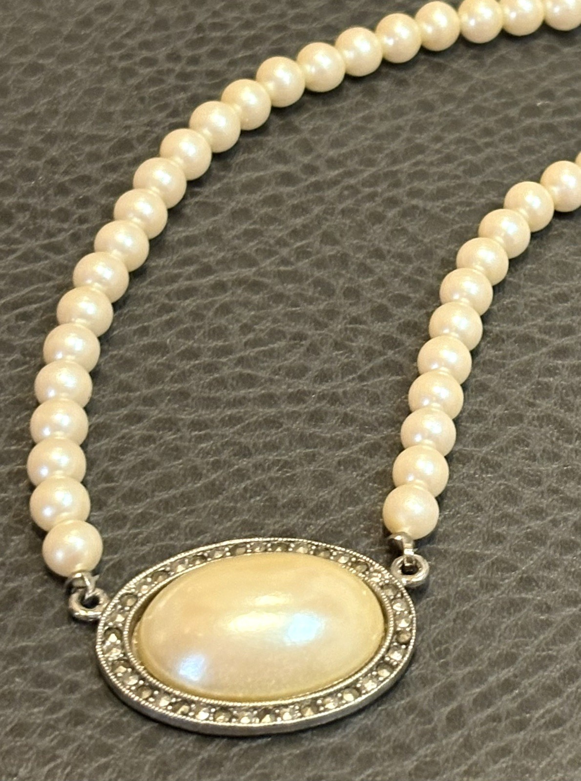1928 Victorian Revival Faux Pearl Cabochon Beaded Necklace Hook Clasp 16.5”-19”