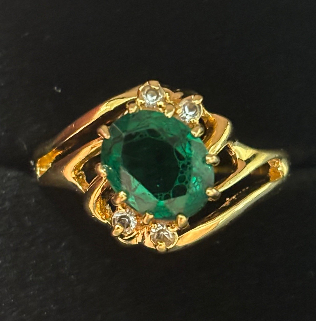 14k Yellow Gold Electroplate Emerald Green Crystal Cocktail Ring Large Size 10