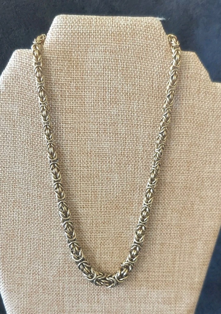 Nina Ricci Vtg Signed Byzantine Chain Necklace Gold Plated 17, 18″ w Extender